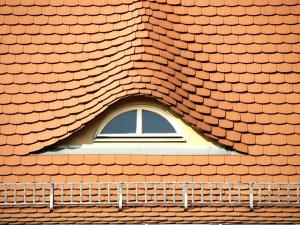 Het leggen van leien dient door een vakman te gebeuren en hierdoor zijn leien vrij prijzig.©Fotolia